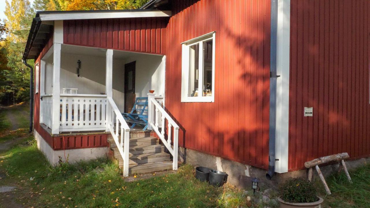 Little Forest House "Our Little Farm" Eksharad Экстерьер фото