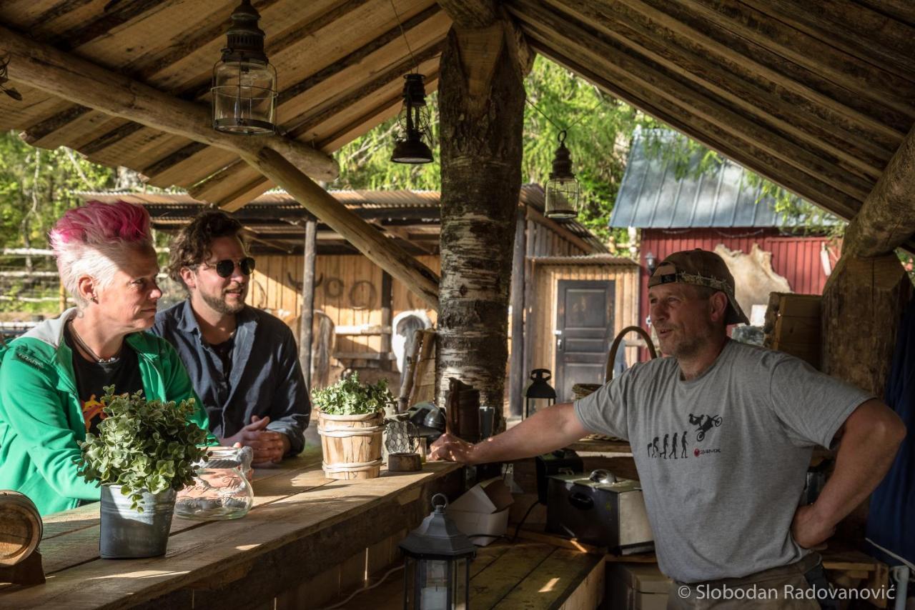 Little Forest House "Our Little Farm" Eksharad Экстерьер фото